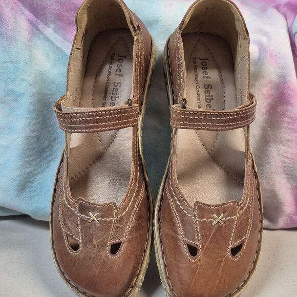 Josef Seibel Size 40 Tan Mary Jane Flat - NWOT - Picture 2 of 9